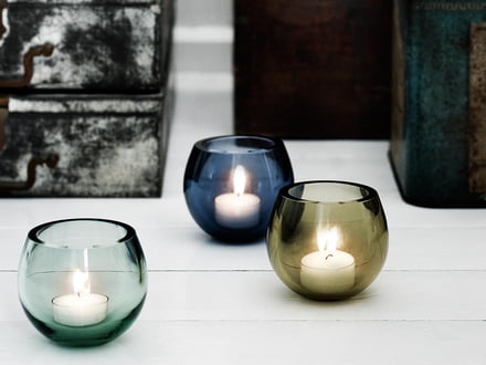 Tea light holder in transparent pastel shades