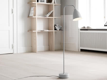 Minimalist Caravaggio Floor Lamp Read