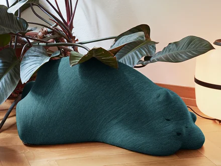 Vitra-Resting-Animals-Banner-4