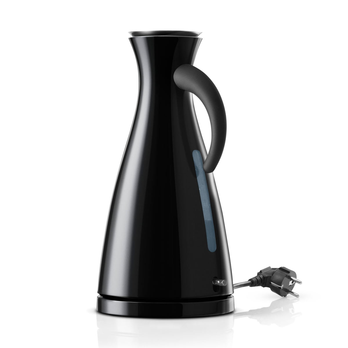 Electric design kettle by Eva Solo