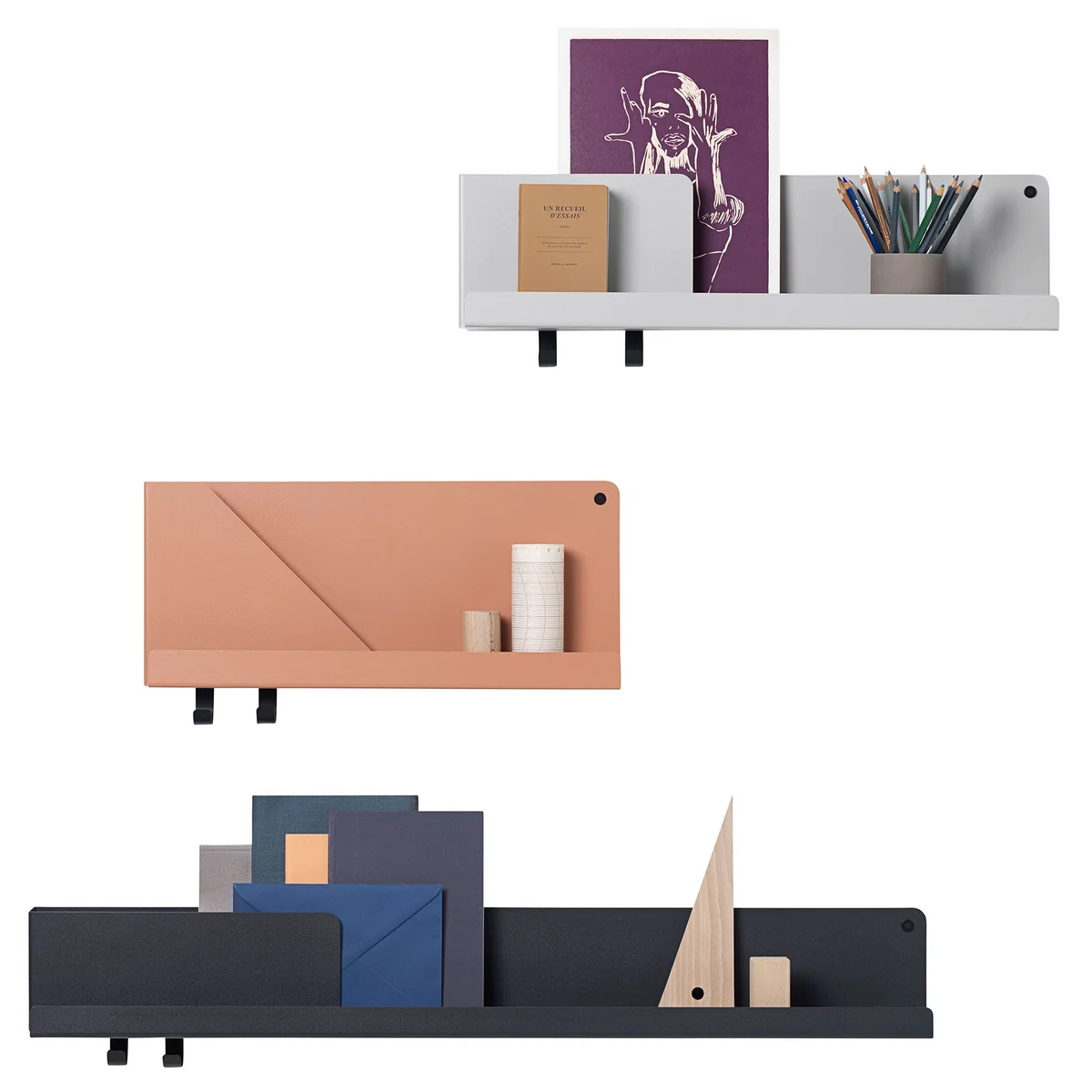 連休セール！muuto folded シェルフ large フォルデッドシェルフ フォルデッドシェルフ / 63 x 16.5cm ミディアムの通販 | 家具