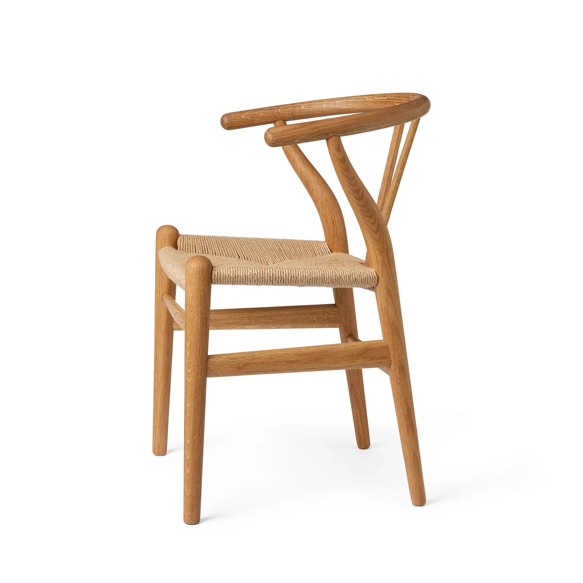 Carl Hansen - CH24 Wishbone High chair | Connox