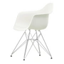 Vitra - Eames Plastic Armchair DAR, chrome-plated / white (black felt glides)