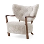 & Tradition - Wulff ATD2 Lounge Chair, walnut oiled / sheepskin Moonlight