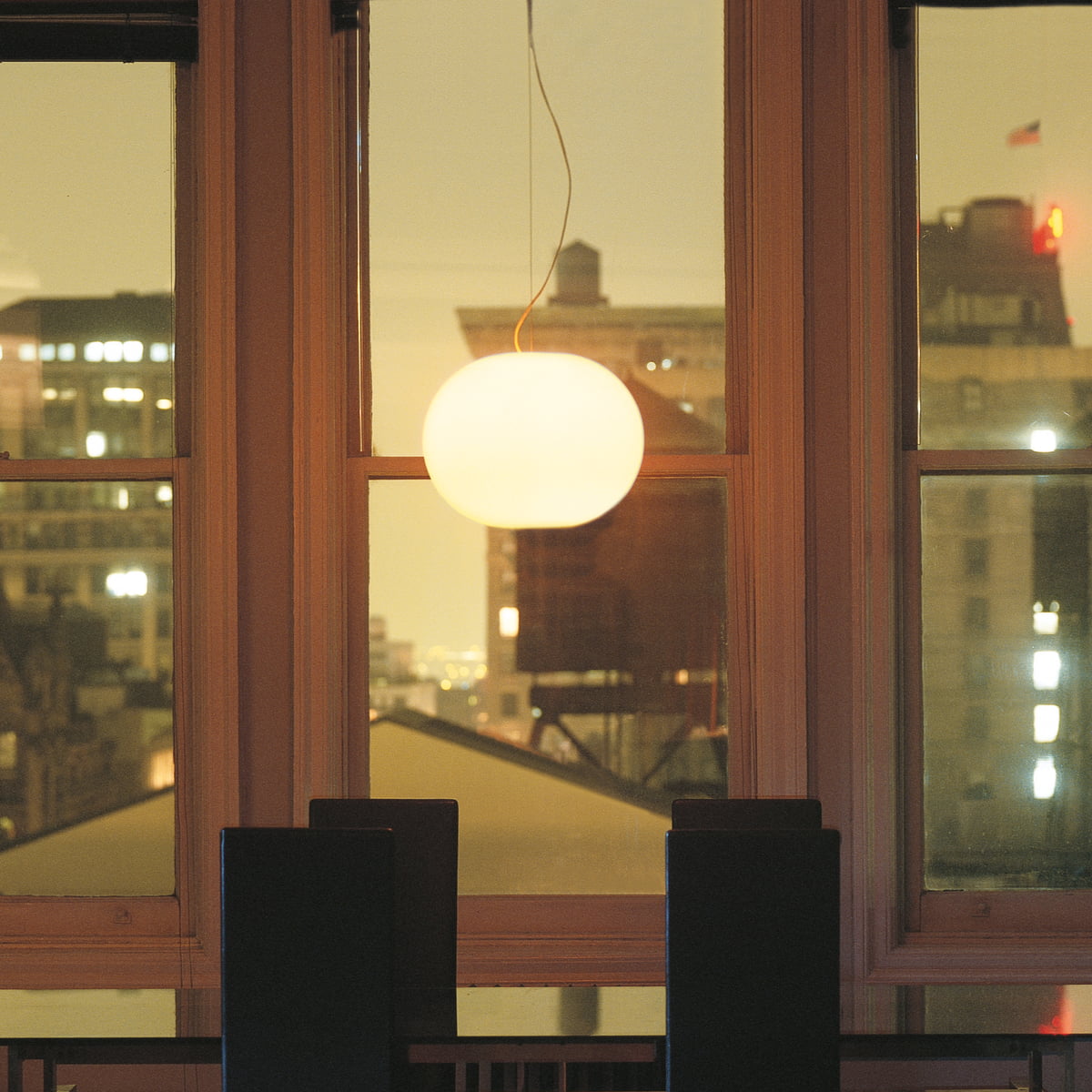 FLOS GLOBALL MINI 白色球形ライト Mini Glo-Ball Table Modern Lamp by Jasper Morrison | Flos USA