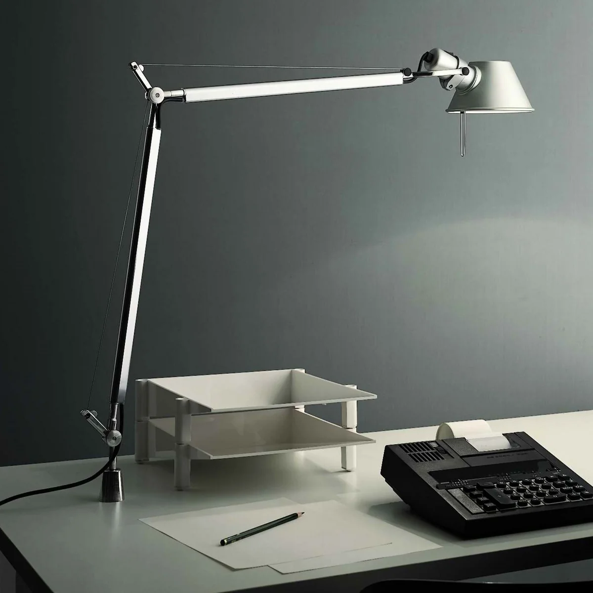 ARTEMIDE アルテミデ TOLOMEO TAVOLO Table シルバー Artemide Tolomeo Tavolo - (Writing) table lamp | Connox