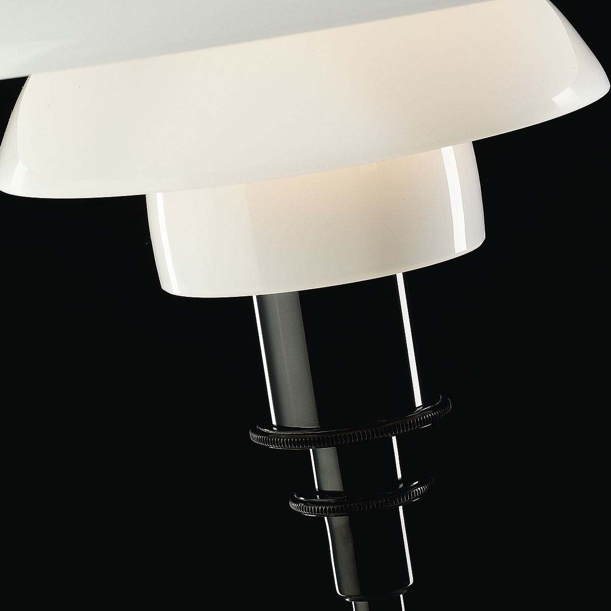 Louis Poulsen PH 3½-2½ Color Table Lamp by Poul Henningsen