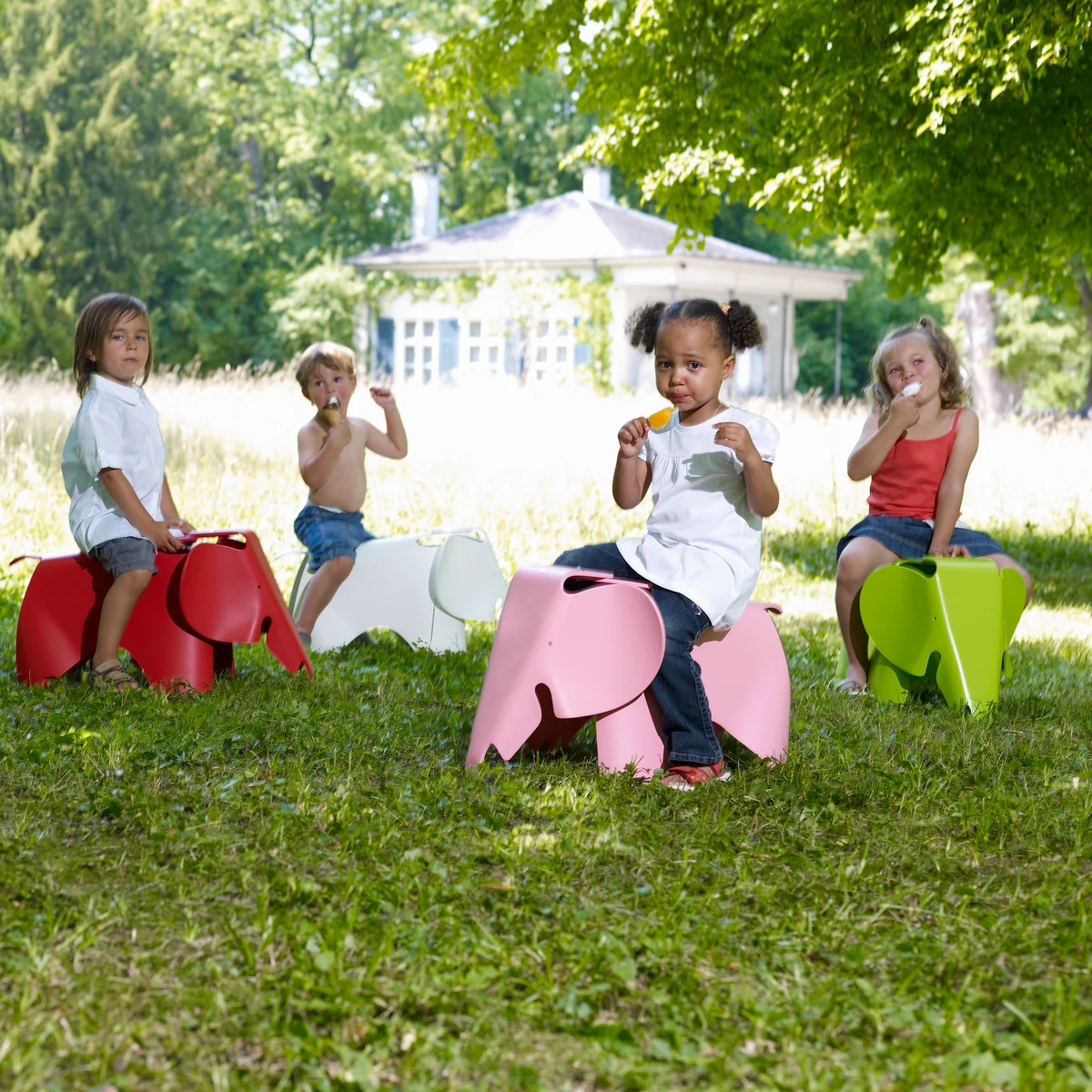 ヴィトラ Vitra Eames Elephant (small) ゾウ ピンク Vitra - Eames Elephant | Connox