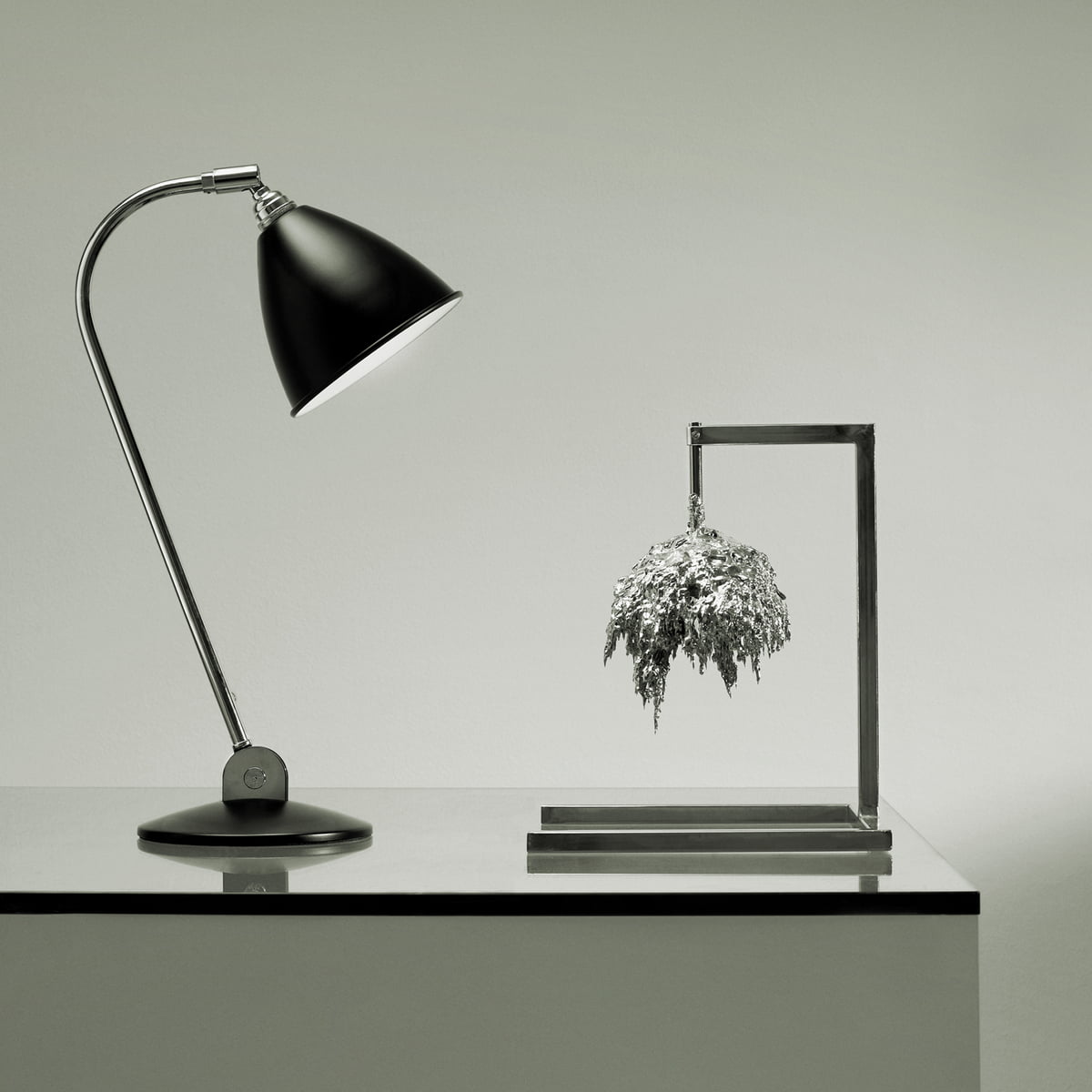 Bestlite BL2 table lamp by Gubi | Connox