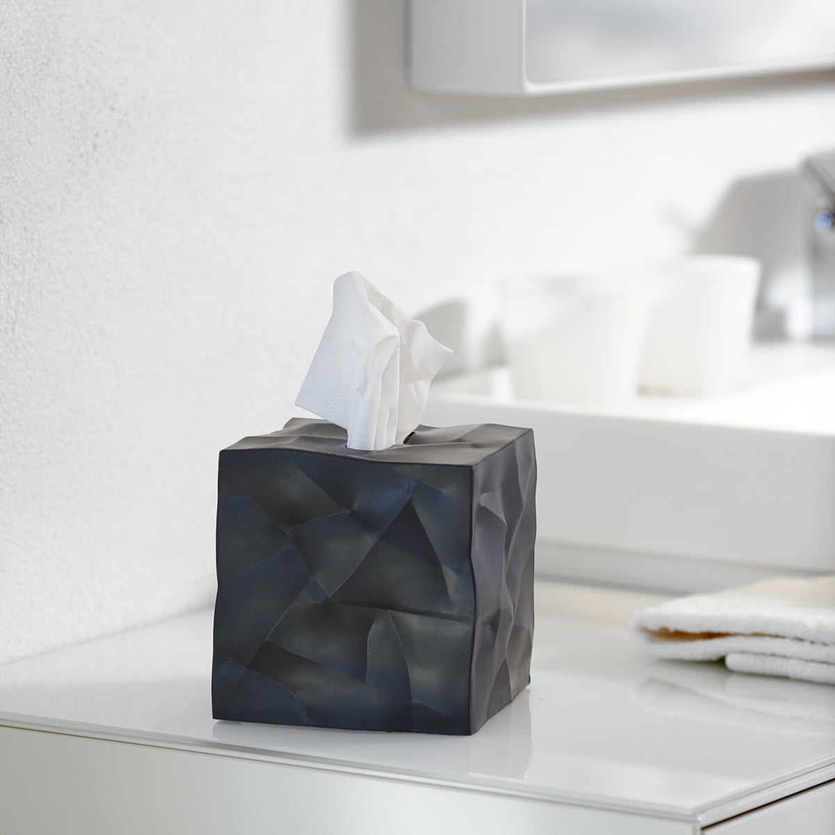 Boîte à mouchoirs Desgin d'Essey - Wipy Cube I - Blanc Moderne 13x13x13 cm  Weiss : : Cuisine et Maison