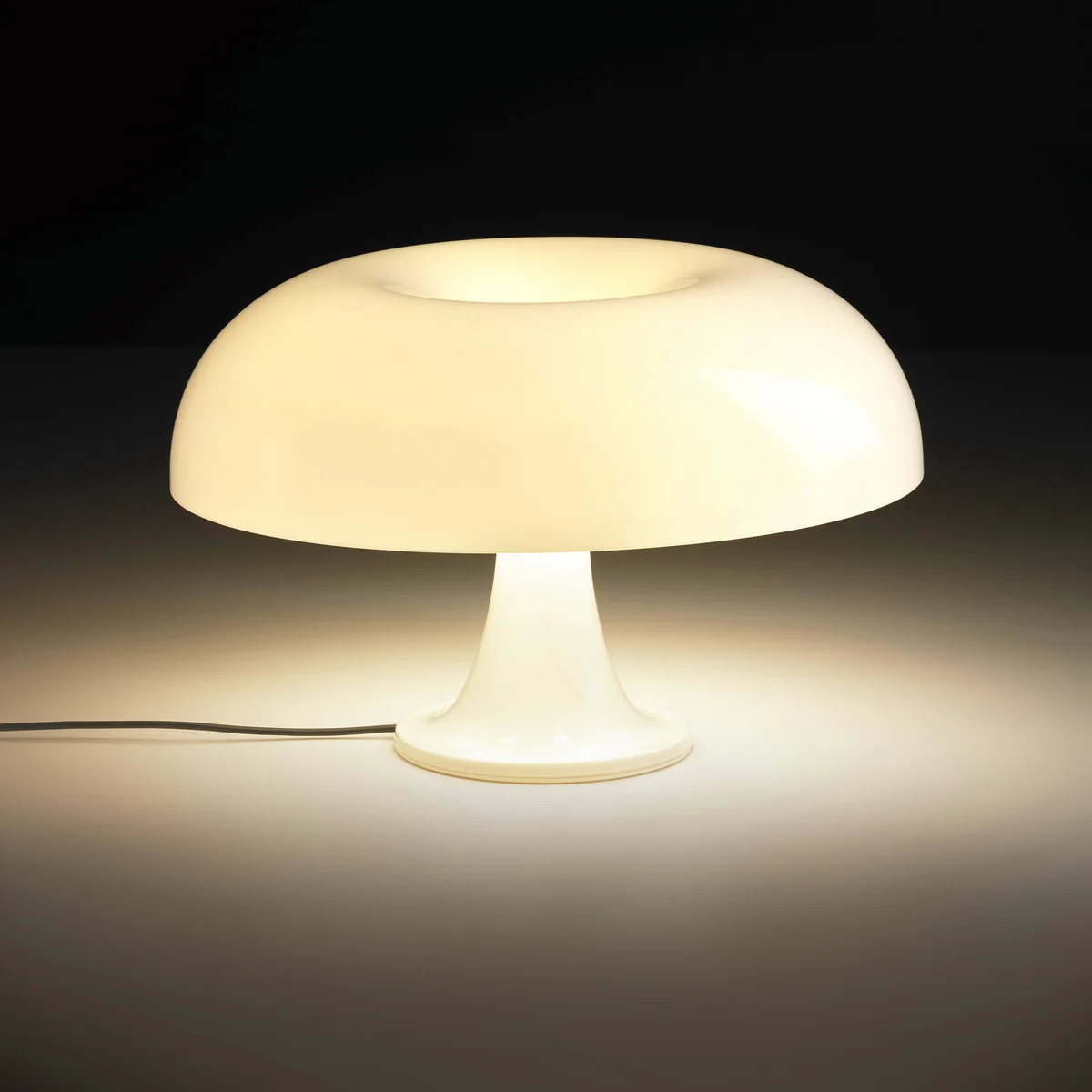 現代版 NESSINO Artemide NESSO  調光調色可能 ホワイト nessino-bianca-960.jpg?