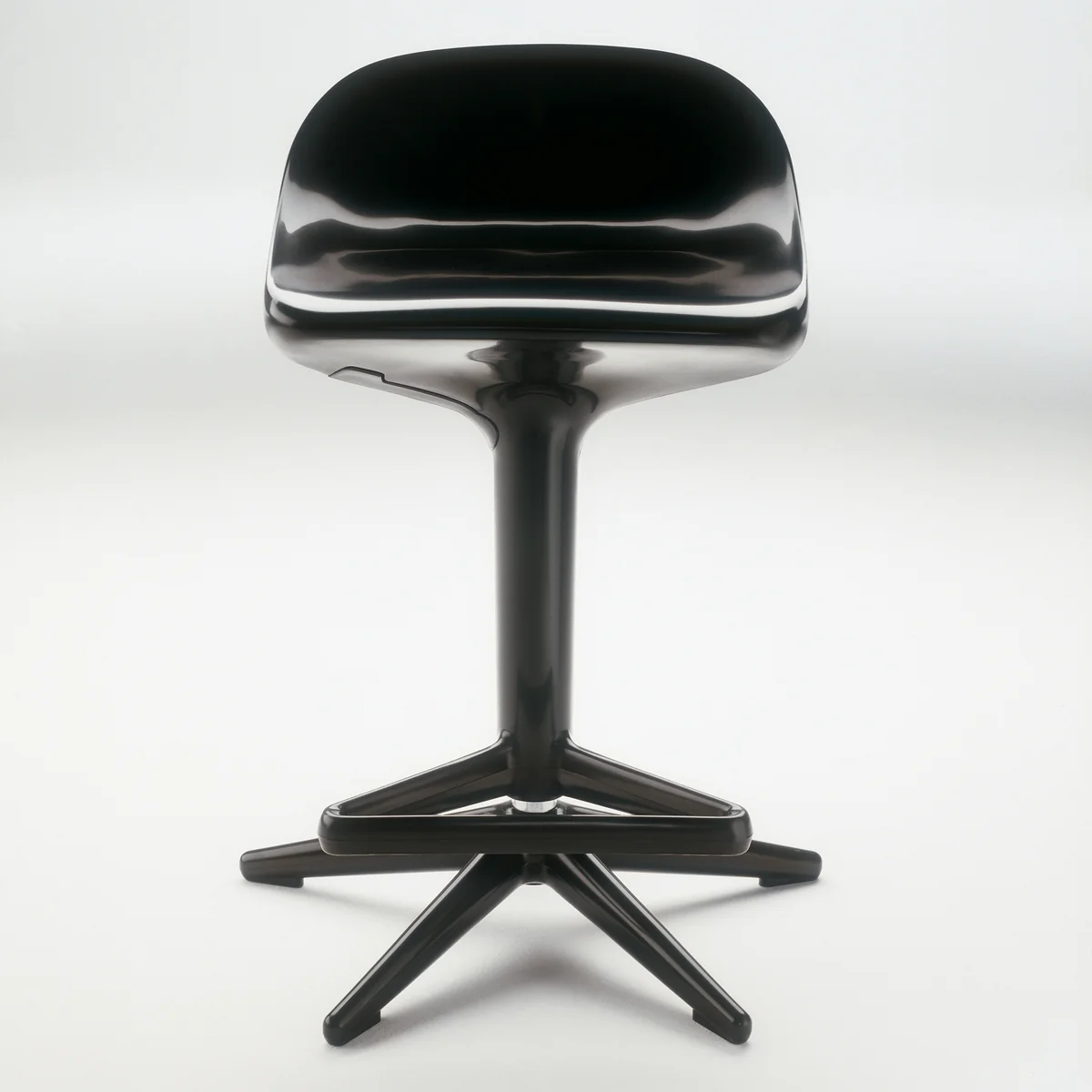 Kartell - Spoon Bar stool | Connox