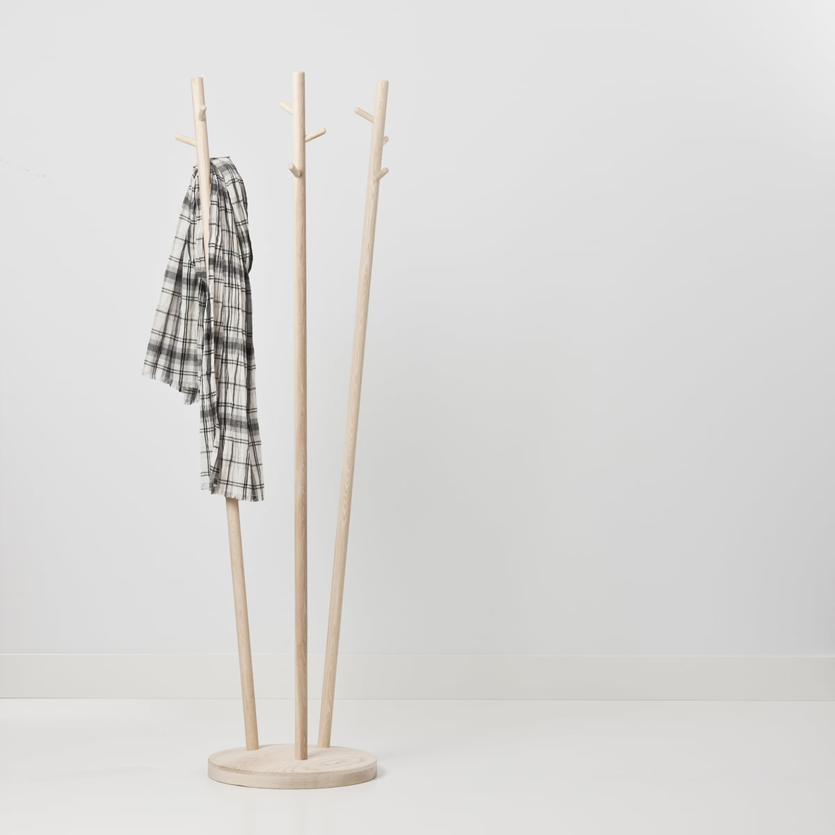 Twist Coat Rack - Cascando | Connox Shop