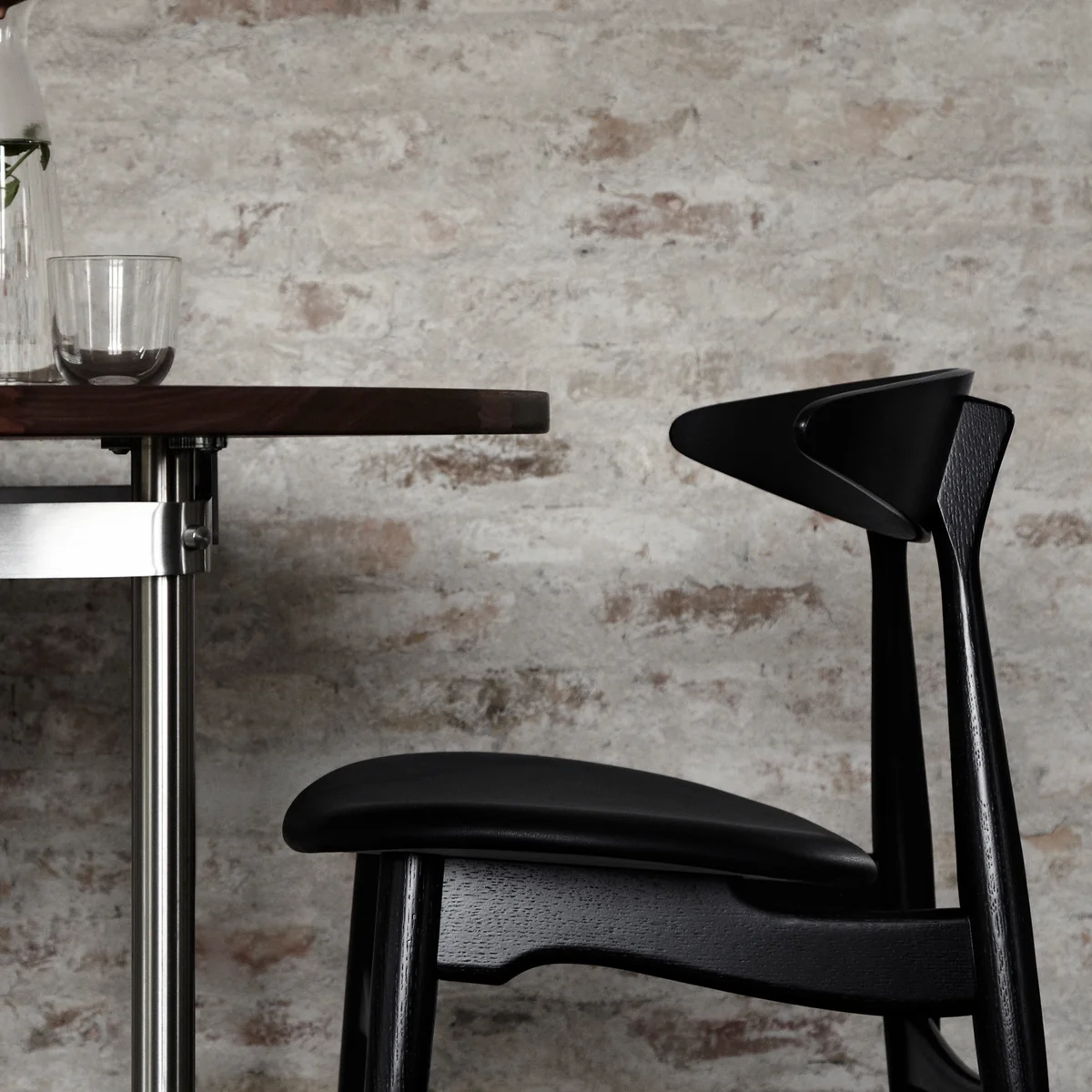 CH33P CARL HANSEN&SON オーク Wegner CH33P Dining Chair Upholstered Seat | Carl Hansen & Son