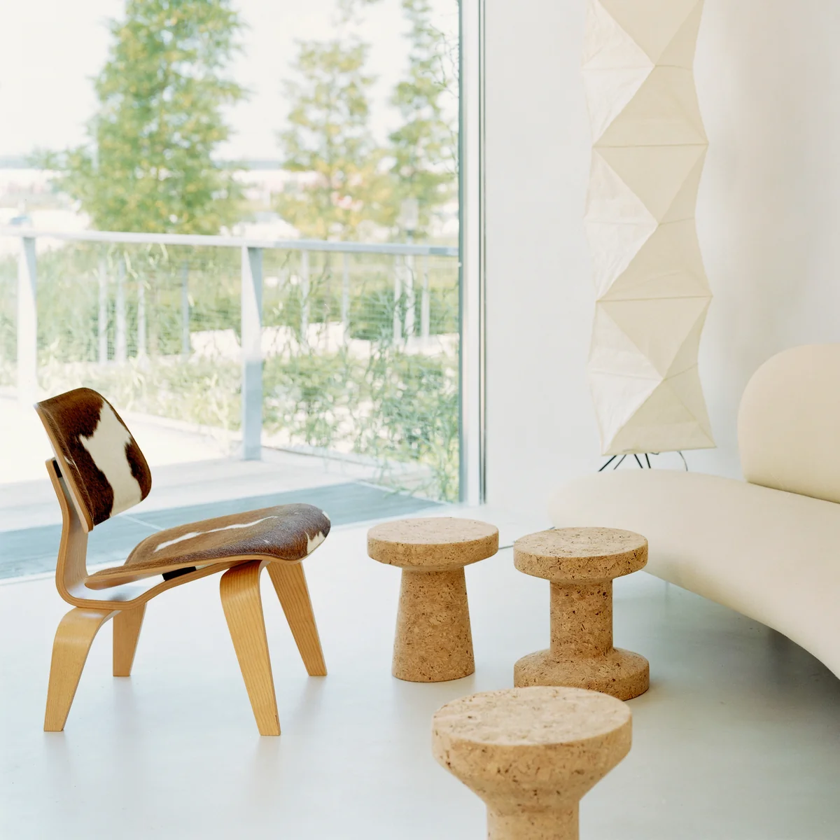 Vitra - Cork family stool | Connox