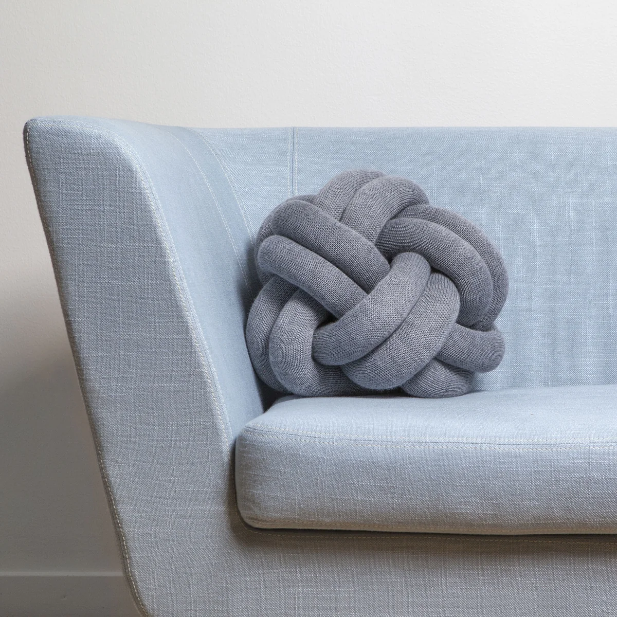 Design House Stockholm KNOT ノット クッション Knot Cushion – Design House Stockholm