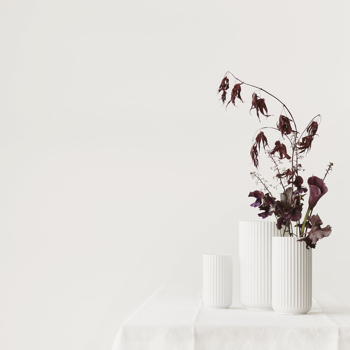 Lyngby Porcelain  Lyngby Vase ホワイト Buy the Lyngby Vase (white) in our shop