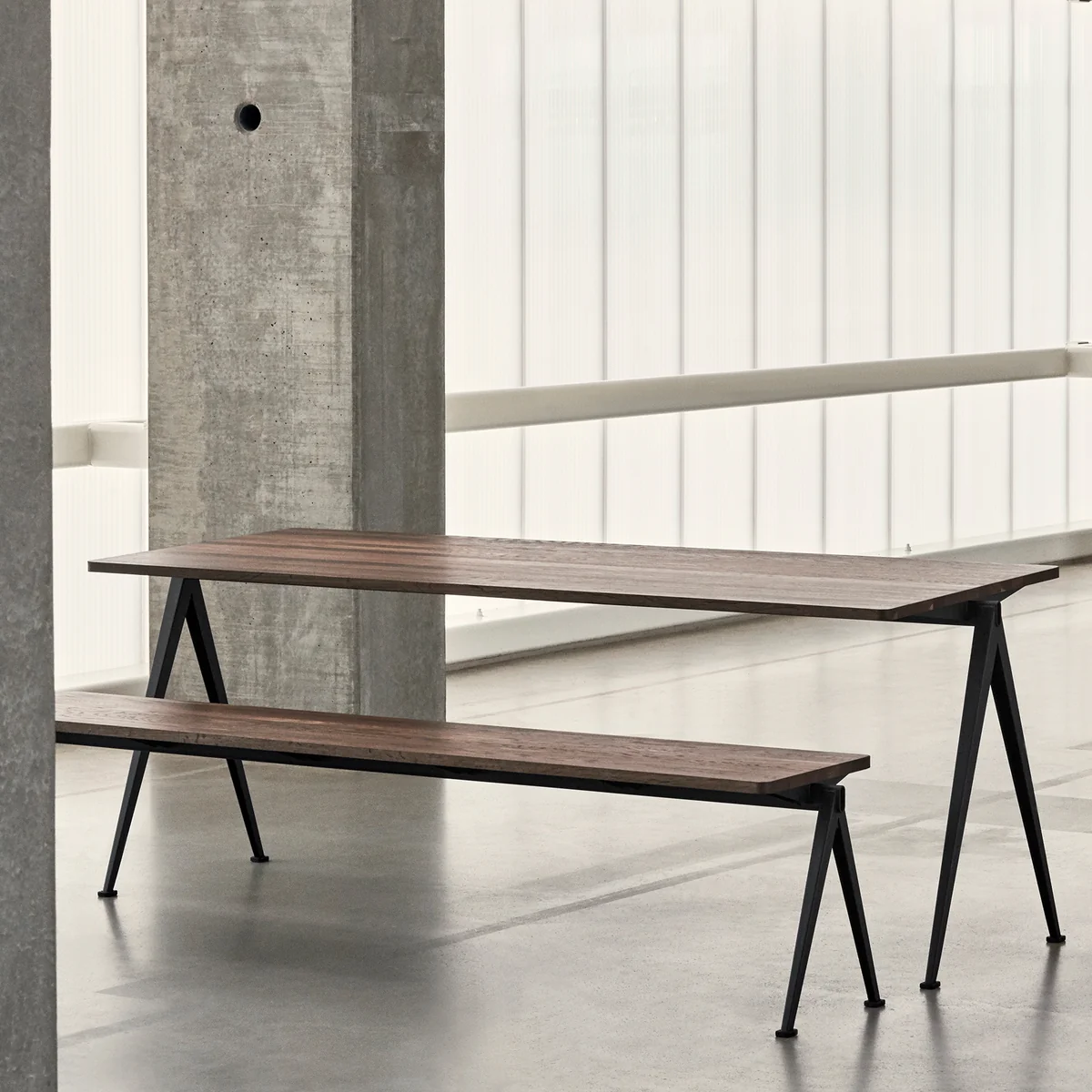 HAY - Pyramid desk | Connox