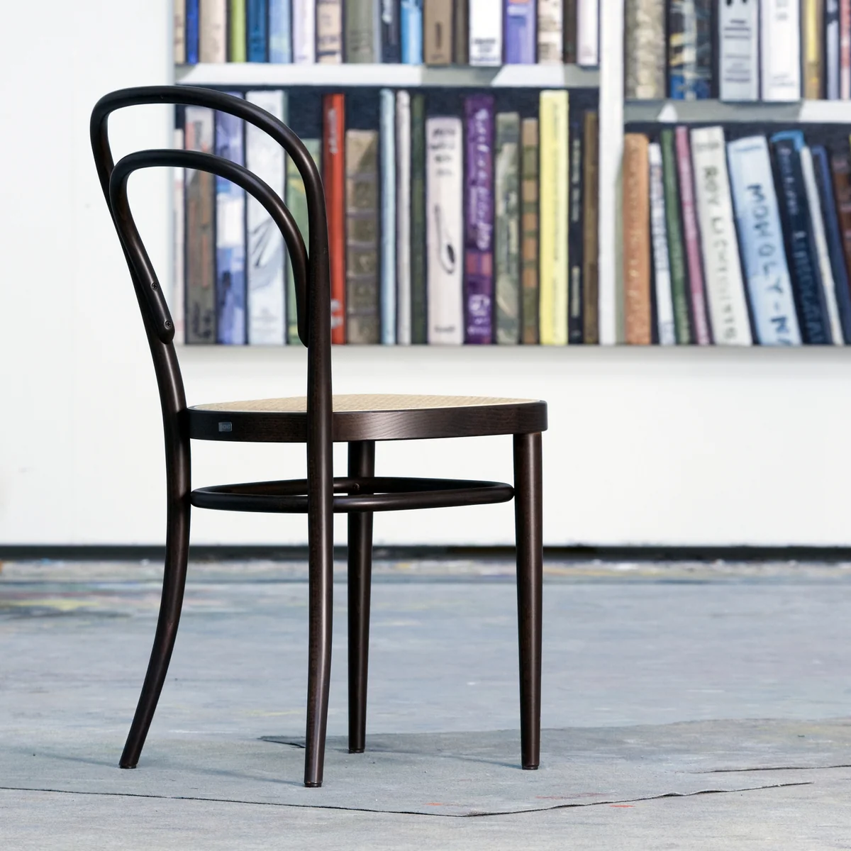 新品 正規品■THONET■2024年 24万円 no 214 チェア タグ付4 新品 正規品□THONET□2024年 24 no 214 チェア タグ付