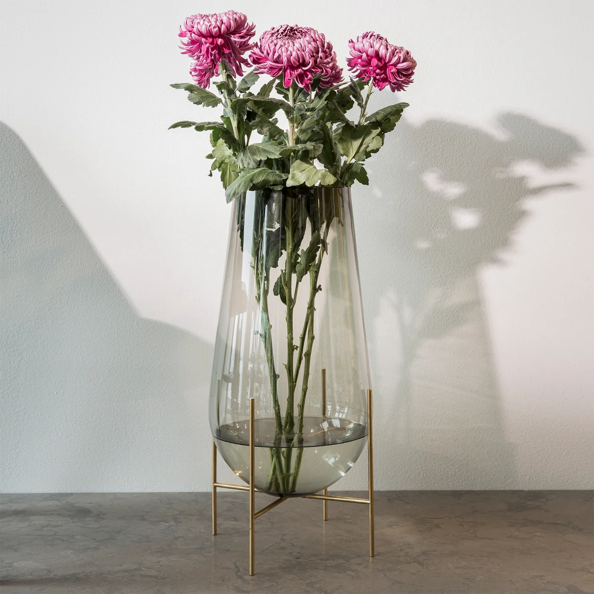 新品未使用　MENU Échasse vase, small, smoke Echasse Vase - Smoke - Rouse Home