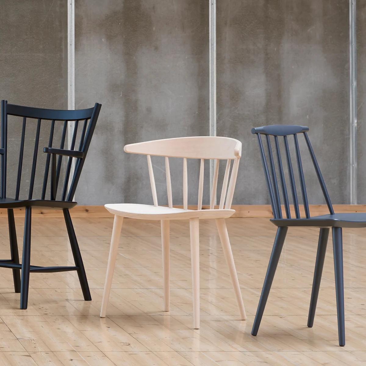 椅子 HAY J104 BLACK HAY - J104 Chair | Connox