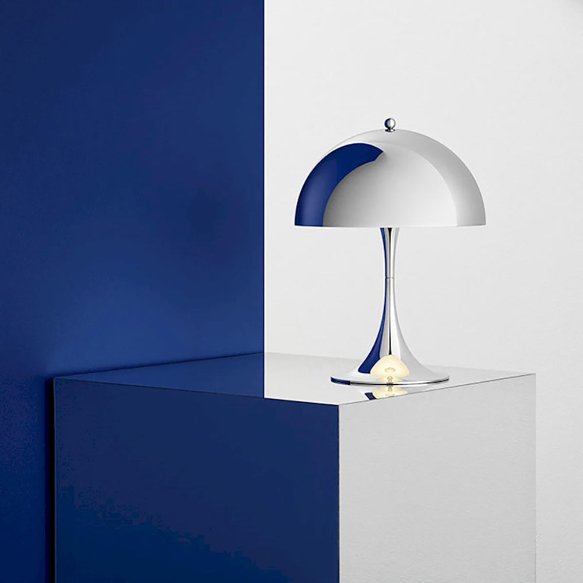 Louis Poulsen - Panthella 250 LED table lamp
