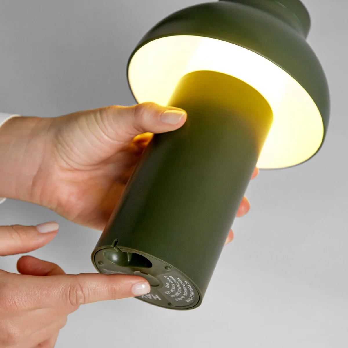 美品 HAY ライト PC PORTABLE / 2021 HAY PC Portable Lamp - Ocean Green – MoMA Design Store