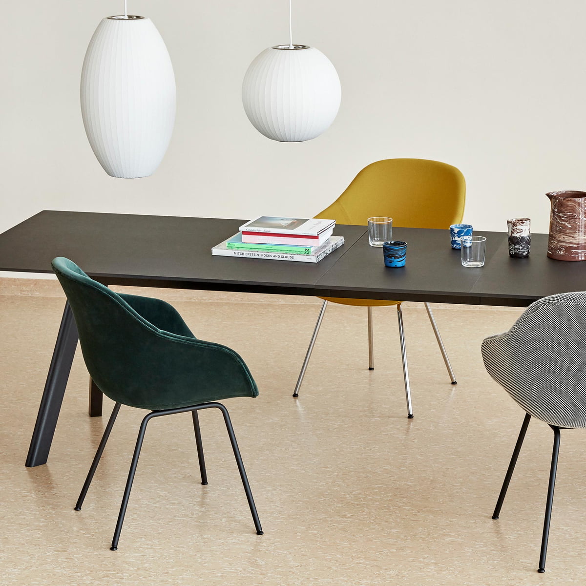 シーリングライト・天井照明 Nelson Cigar Bubble Lamp Medium Pendant Nelson Cigar Bubble Pendant – Herman Miller Store