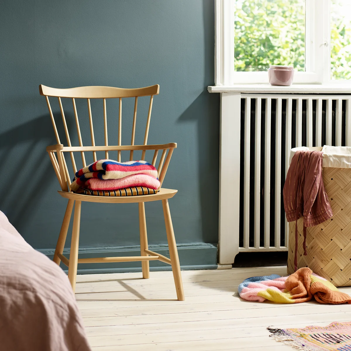 FDB Møbler J52B J52B - Chair - Beech - Jet Black