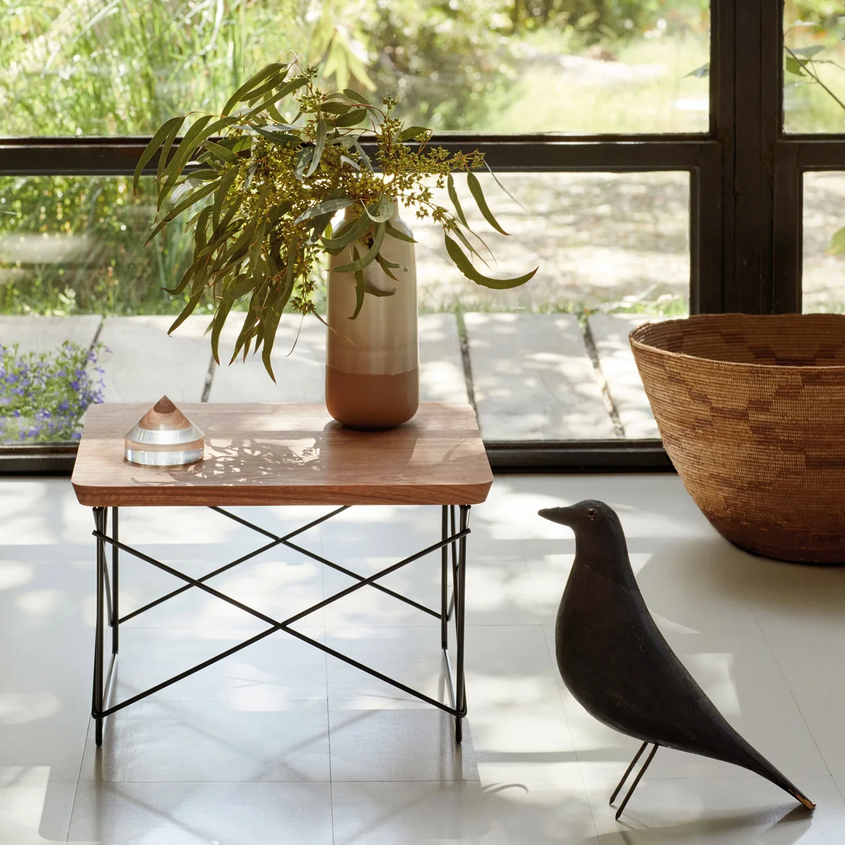 Vitra Design Museum ブラックバードオーナメント Vitra - Eames House Bird | Connox