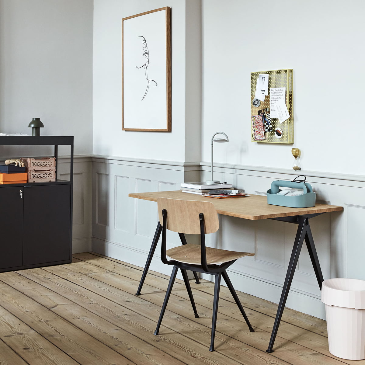 HAY - Pyramid desk | Connox