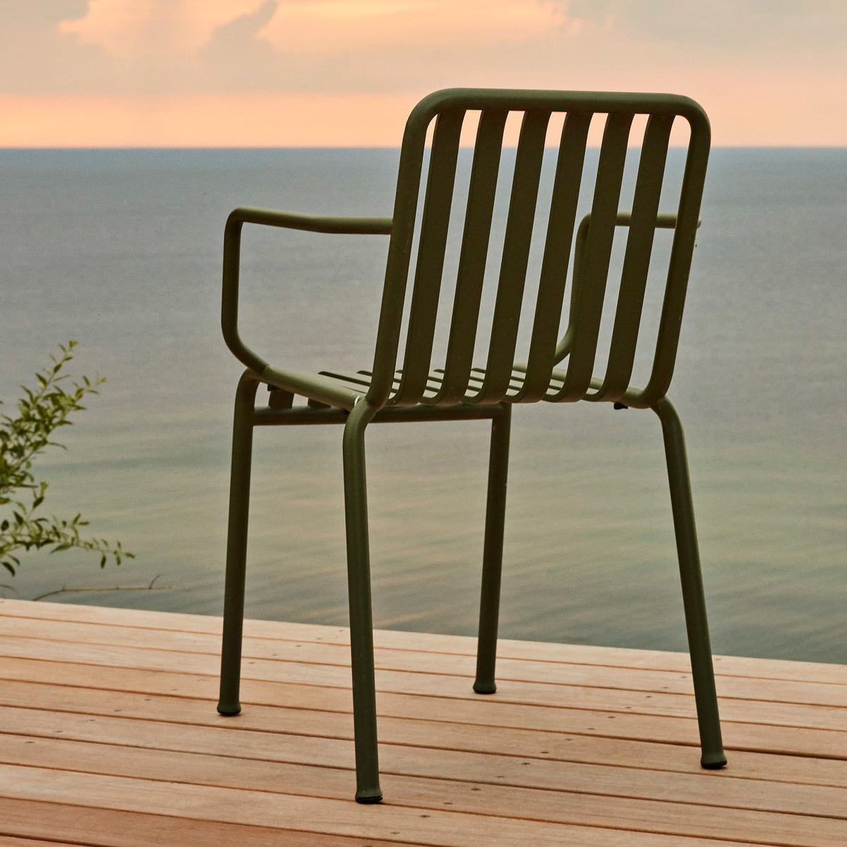 HAY PALISSADE CHAIR 2脚セット オリーブ HAY Palissade chair, olive | Finnish Design Shop