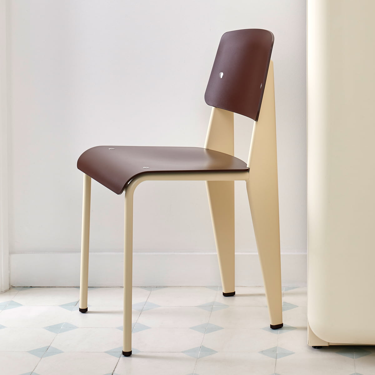 名作新品Jean Prouve STANDARD CHAIR 椅子復刻 Standard Chair by Jean Prouvé for Vitra – Vertigo Home