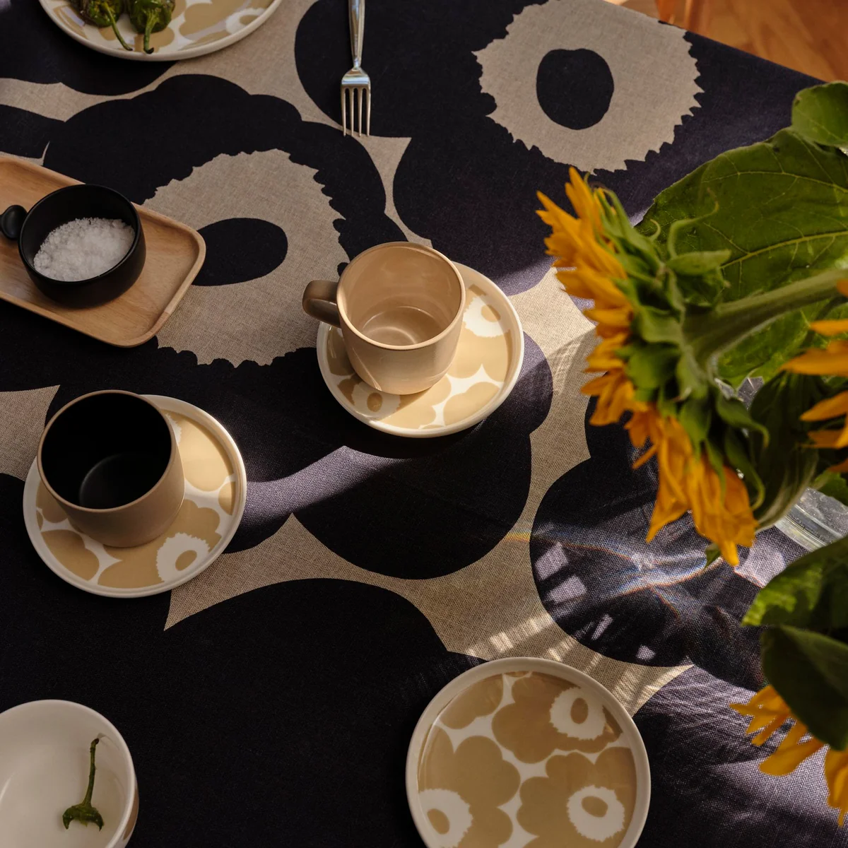 Marimekko - Oiva Unikko Plate Ø 20 cm | Connox