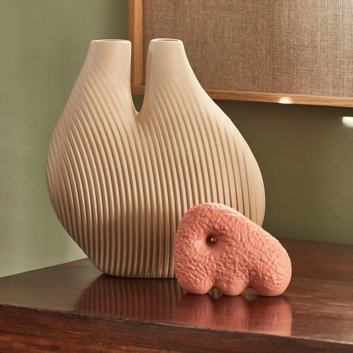 花瓶 HAY W&amp;S CHUBBY VASE HAY W&S Chubby vase, soft yellow | Finnish Design Shop