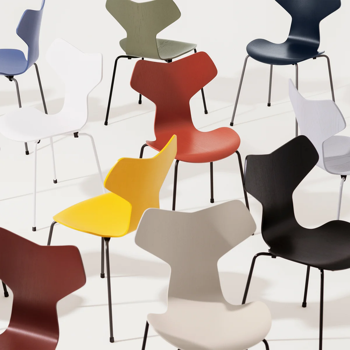 Fritz Hansen GRAND PRIX CHAIR ブラック grand prix chair front upholstered | hive