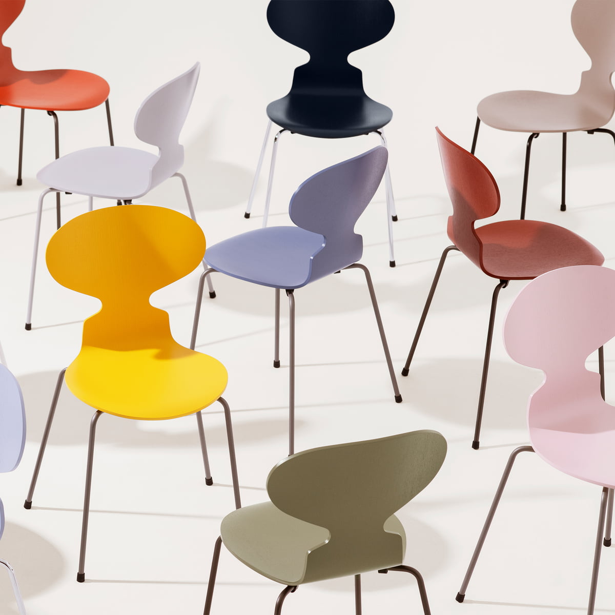 Fritz Hansen - Ant chair ( Sense of Colour ) | Connox