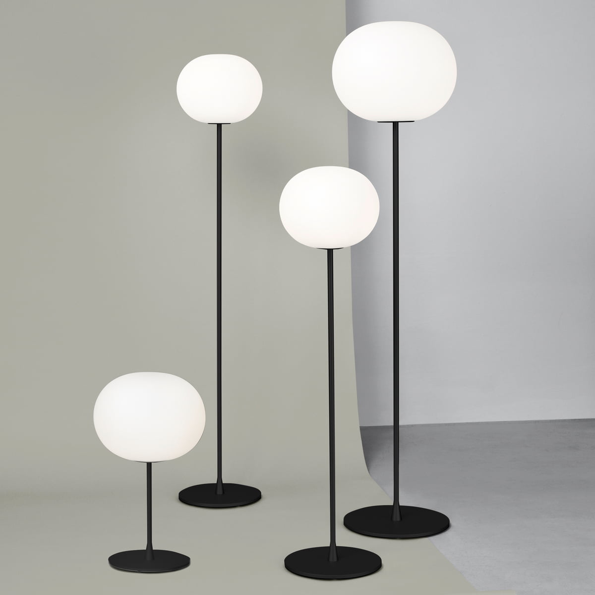 Flos - Floor lamp | Connox