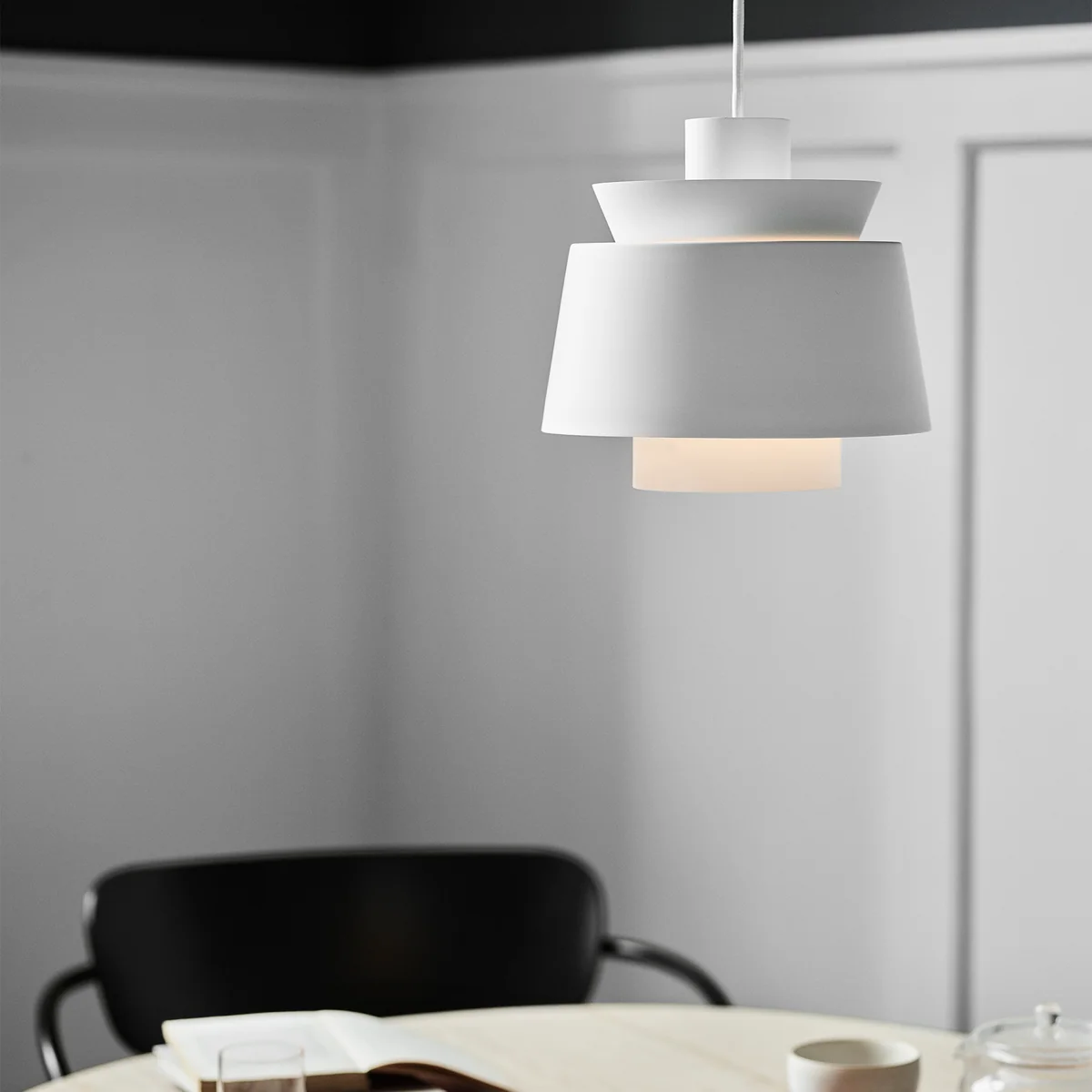 & Tradition - Utzon Pendant light JU1 | Connox