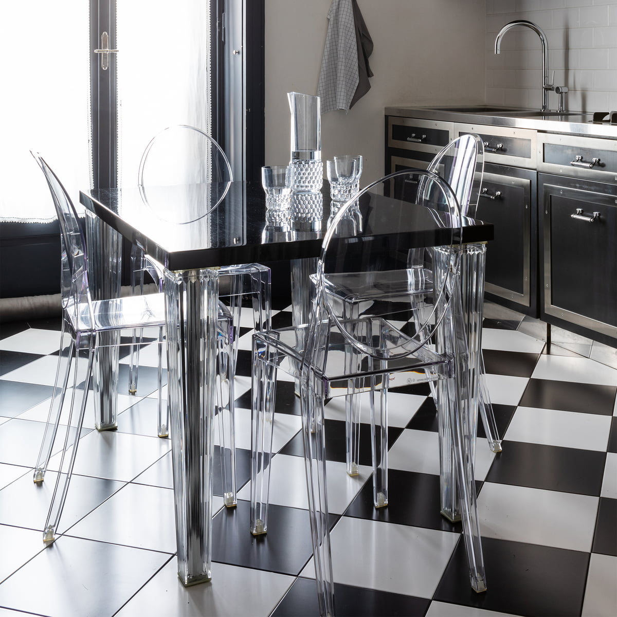 Kartell/カルテルビクトリアゴースト黒1脚VICTORIA GOHST ビクトリアゴースト｜Kartell｜カルテルオフィシャルサイト