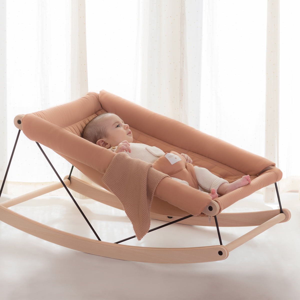 Nobodinoz - Growing Green Baby bouncer with cushion