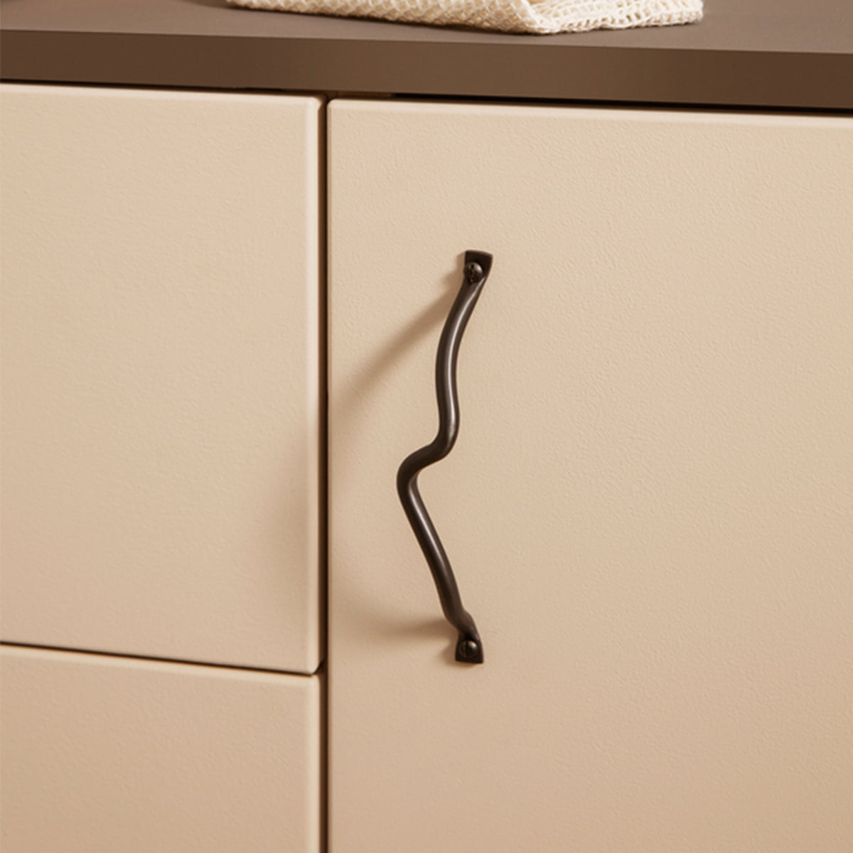 専用ページ　[ferm Living] Curvature ハンドル Ferm Living - Curvature Handle | Connox