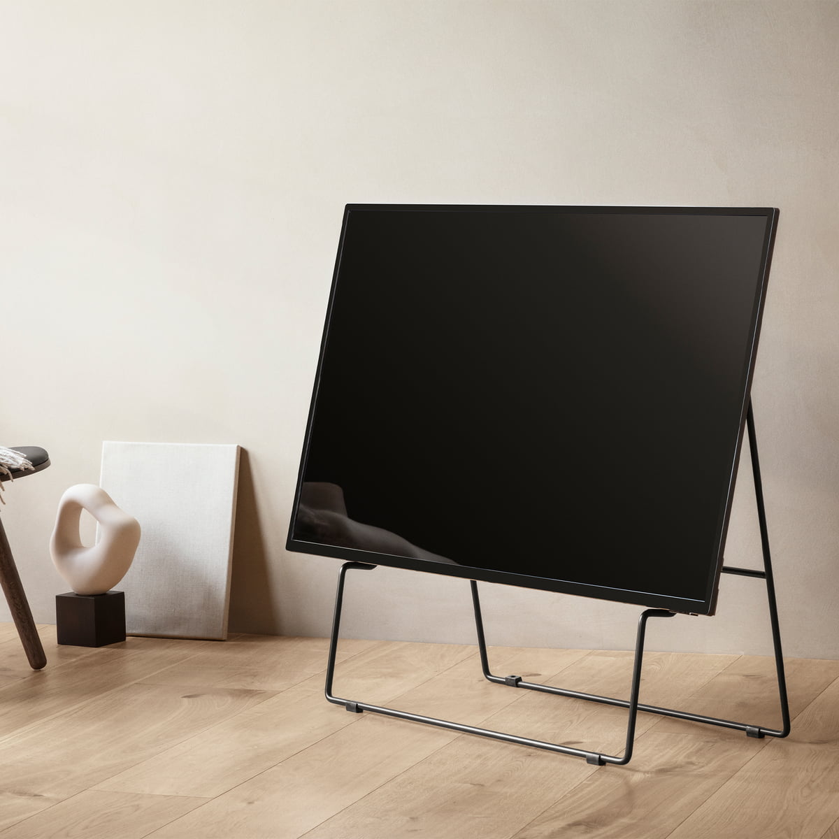 Eva Solo Carry TVスタンド ステンレススチール Eva Solo - Carry TV stand | Connox