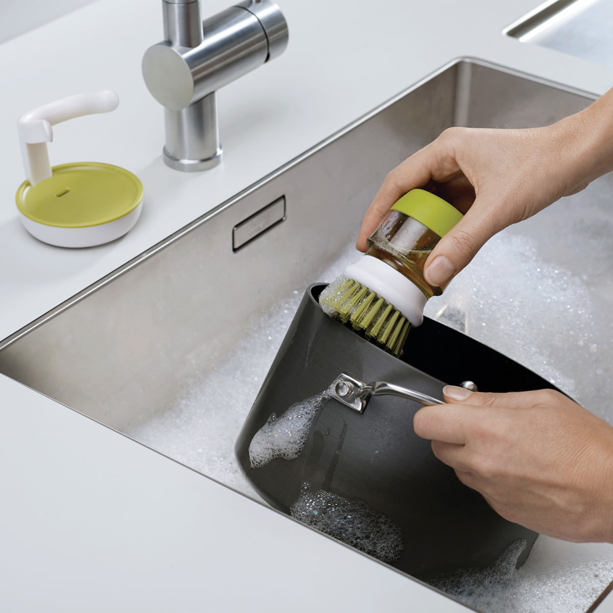 Dish Brush With Soap Dispenser, Dishwashing Kitchen Scrub Brushes