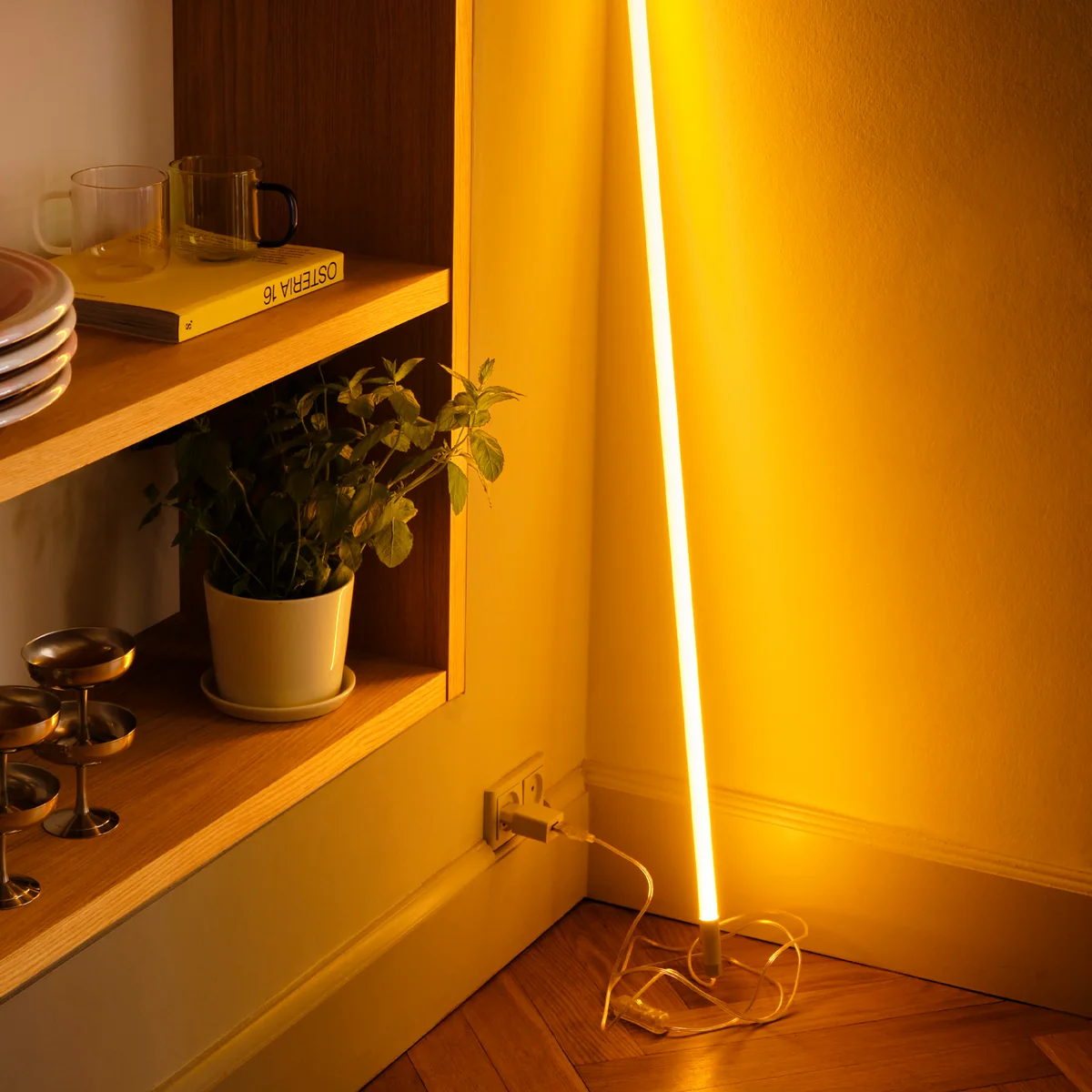HAY NEON TUBE LED SLIM 50 イエロー HAY - Neon LED Light Stick | Connox