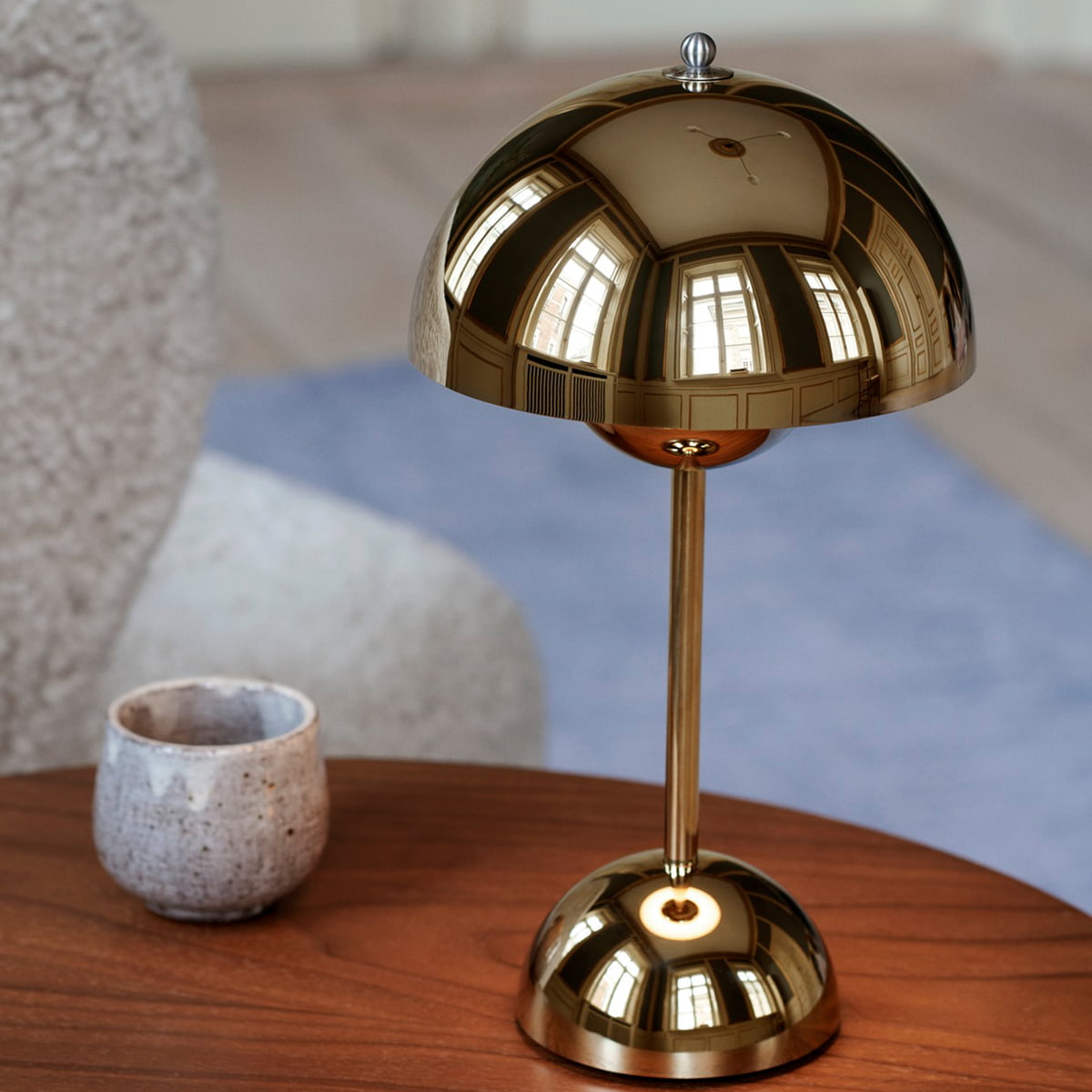 & Tradition - Flowerpot Battery table lamp VP9 | Connox