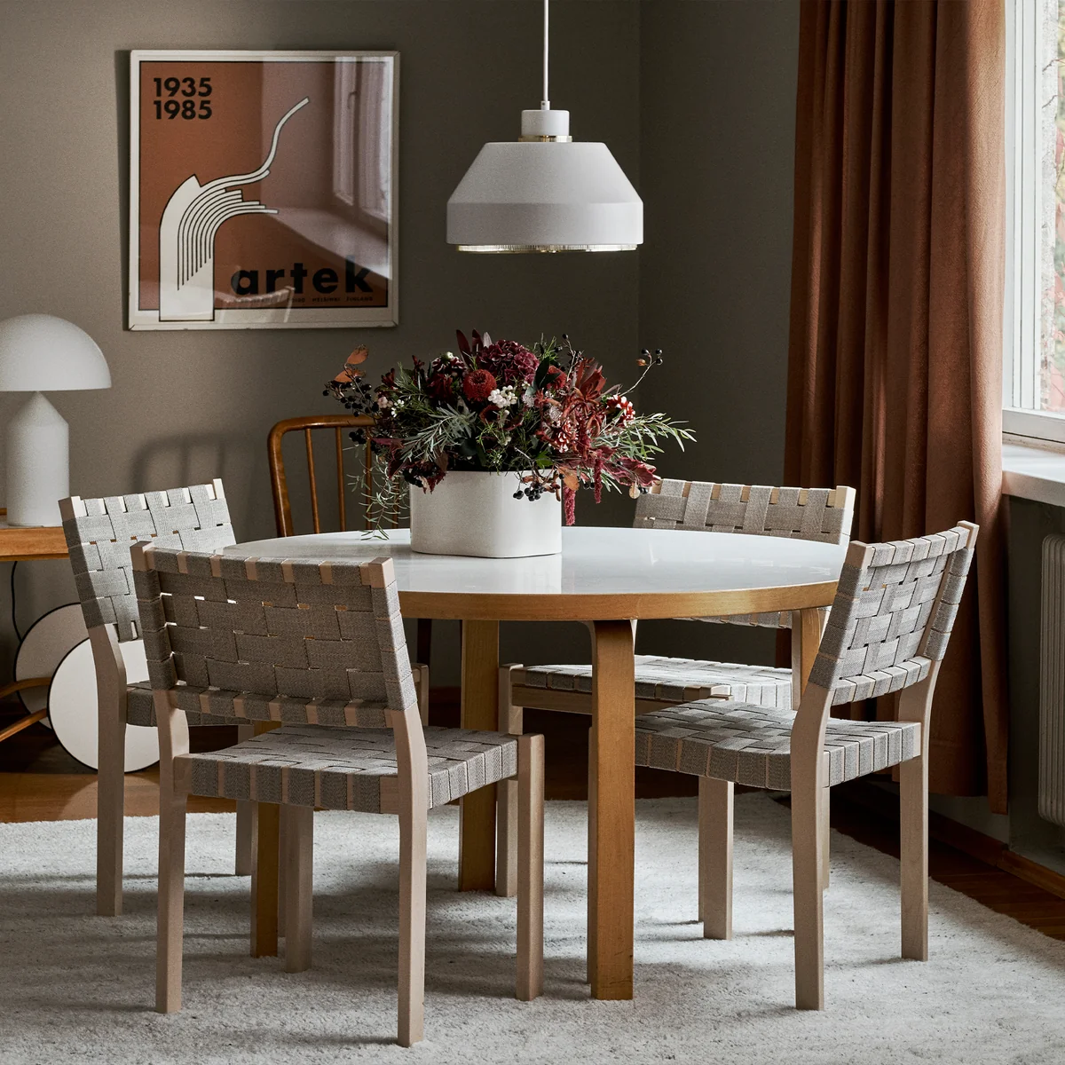 IS artek 611 ① Artek - stool 611 | Connox