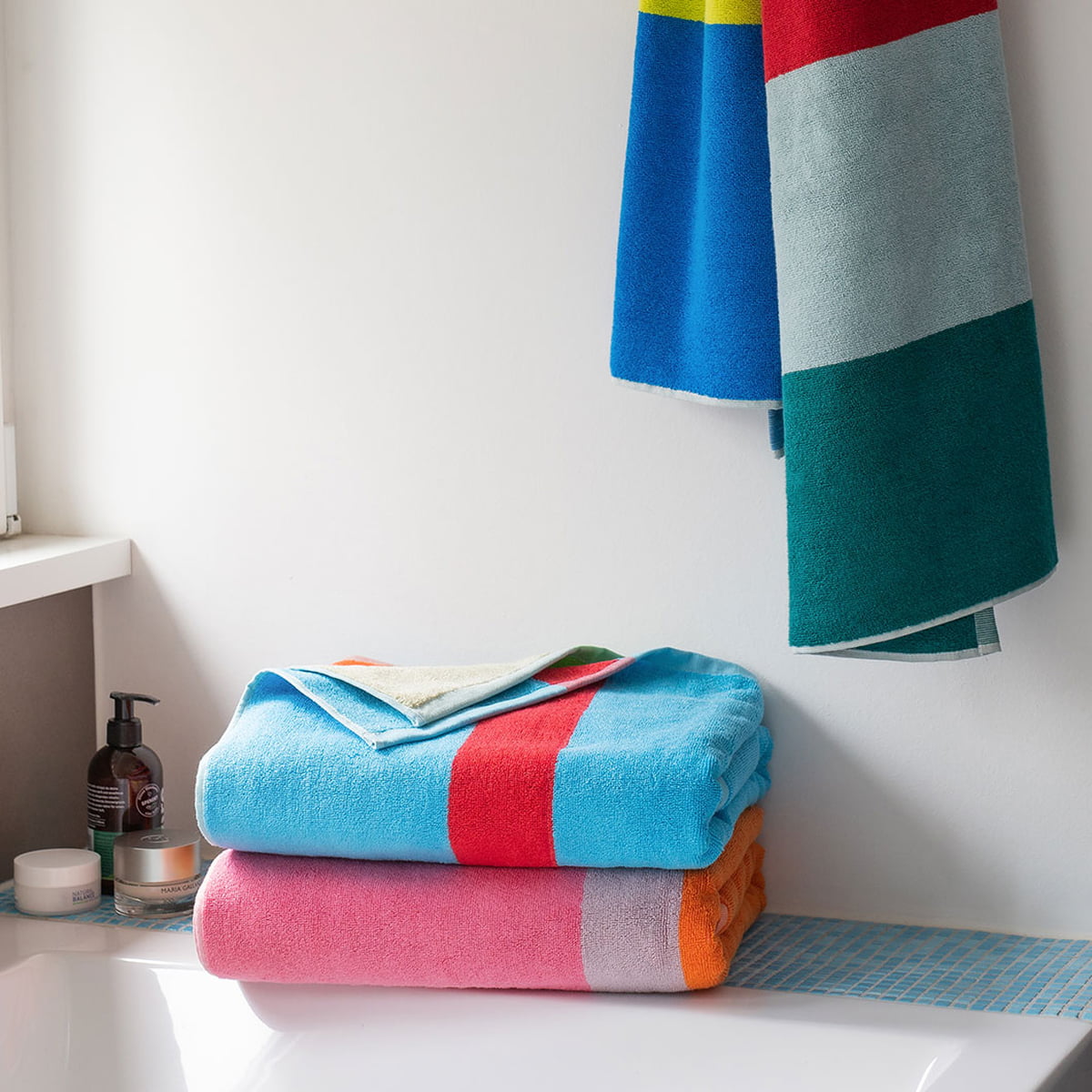 Cotton Multistriped Bath Towels Soft Large Size Towels Set of 2 Multicolor