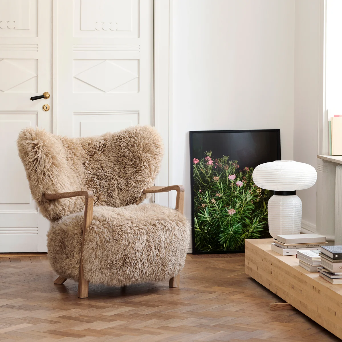 & Tradition - Wulff ATD2 Lounge Chair | Connox
