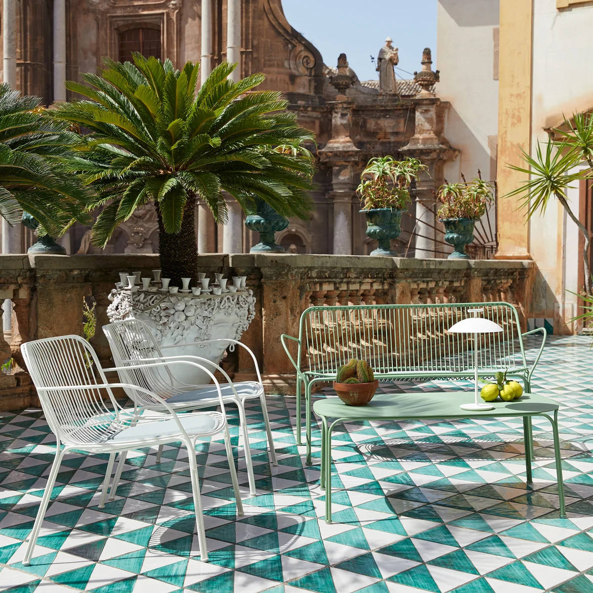 【ぴーひゃら】Kartell 椅子② Kartell - Hiray Lounge Chair | Connox